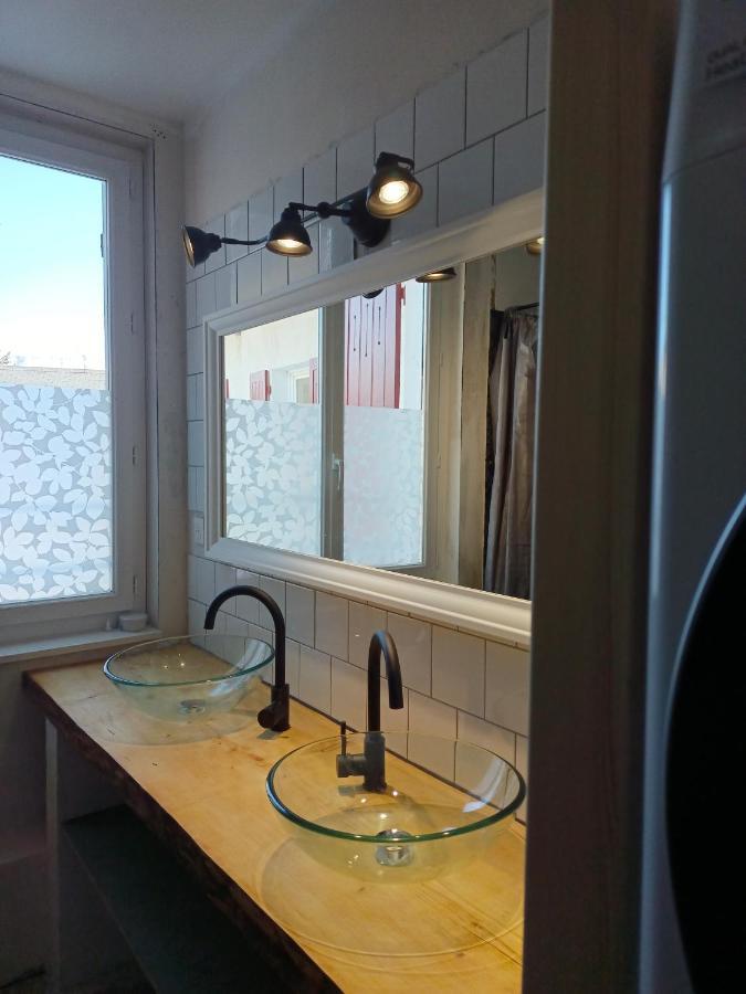 Gite Redrooster Home - 160M2, 4 Ch, 2 Sdb, Fibre, Parking, Sauna, Bain A Remous Theys Екстер'єр фото