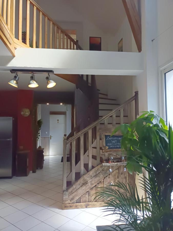 Gite Redrooster Home - 160M2, 4 Ch, 2 Sdb, Fibre, Parking, Sauna, Bain A Remous Theys Екстер'єр фото
